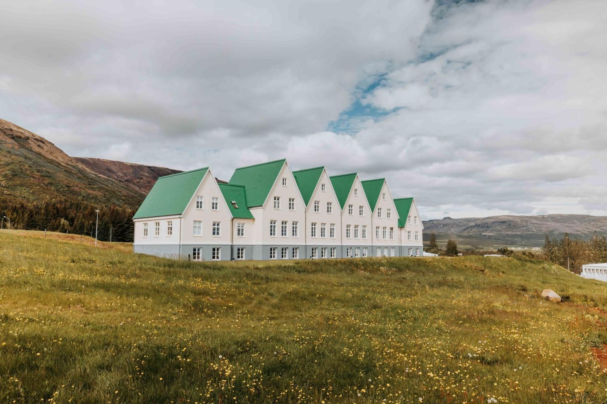 Héradsskólinn Historic Guesthouse Laugarvatn Exterior foto